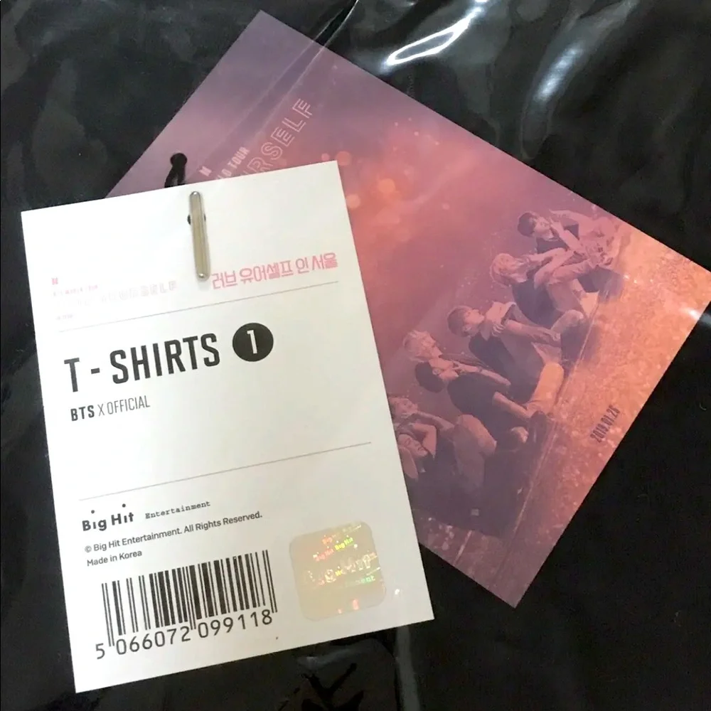 Rare BTS World Tour LOVE YOURSELF IN SEOUL T shirt Official 2019.01.26 - Picture 5 of 6